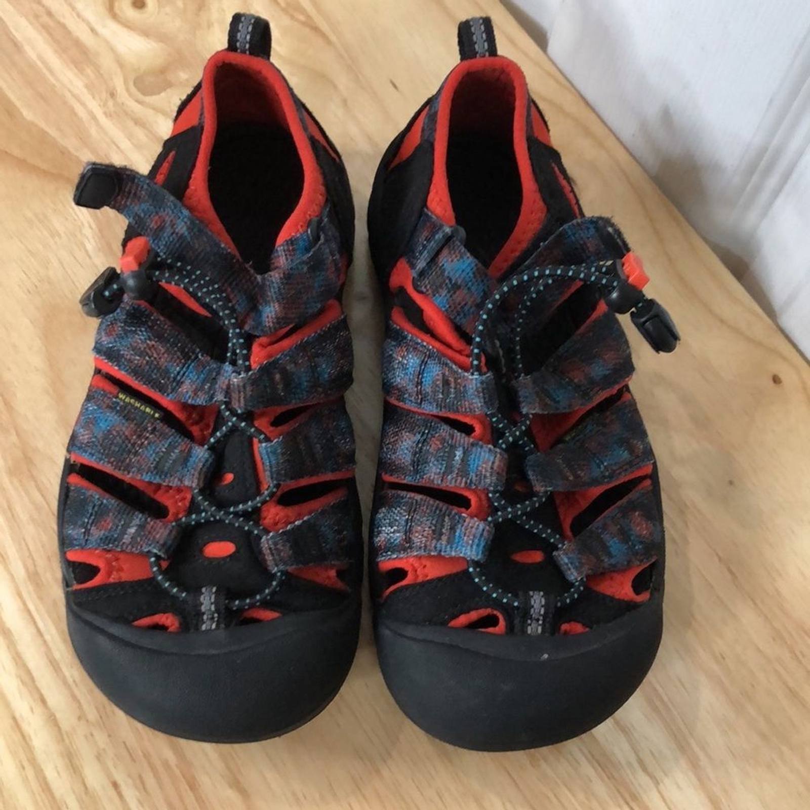 KEEN NEWPORT H2 taglia 2 sandalo da pescatore punta chiusa scarpe da acqua scarpe lavabili