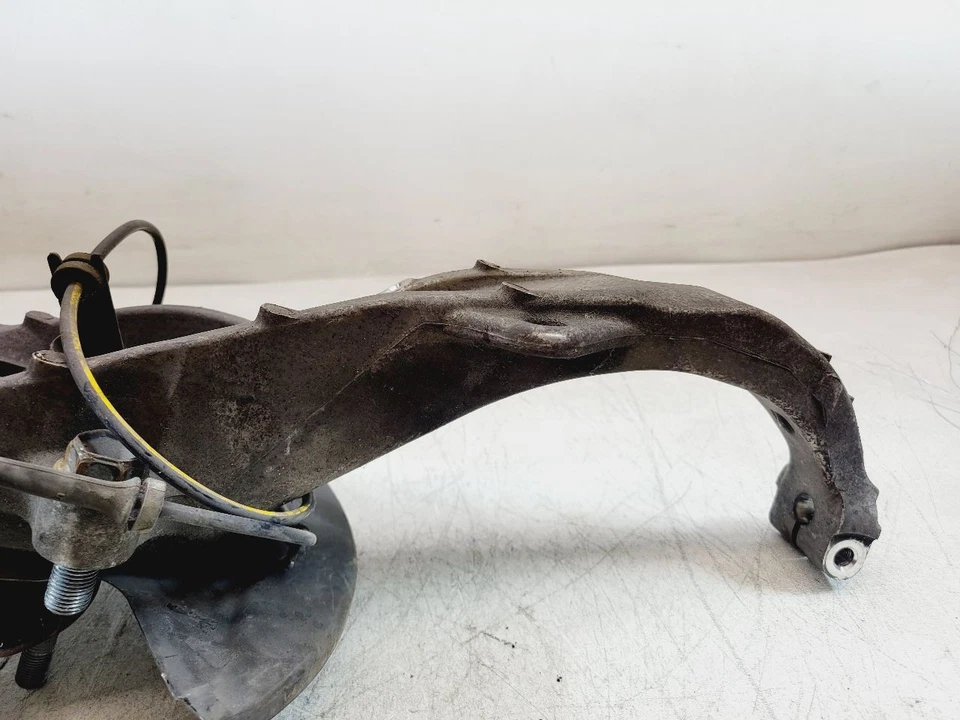 Infiniti G37 2008 2009 2010 2011 2012 tracción trasera 3,7 L eje delantero izquierdo buje nudillo Foto 4 de 4