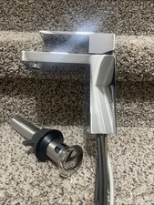 Delta 567LF-GPM-PP Modern Single Hole Bathroom Faucet Pop-Up Drain Assembly
