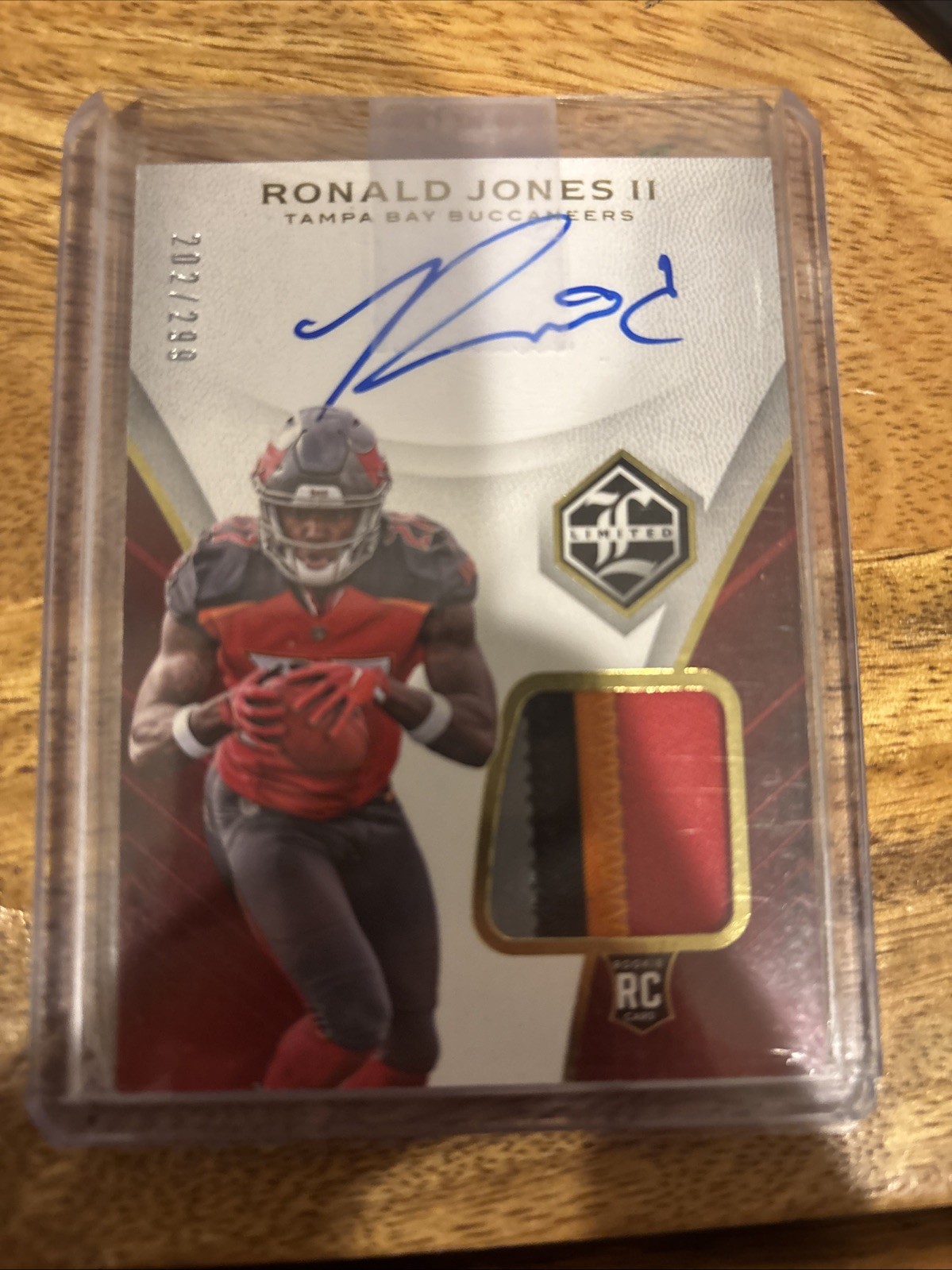 Ronald Jones II Panini Immaculate Collegiate #112 Autograph Patch