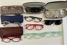 LOT Of 10 Assorted Women s READING GLASSES 2.00, 2.75 3.00 Plus 5 Cases.