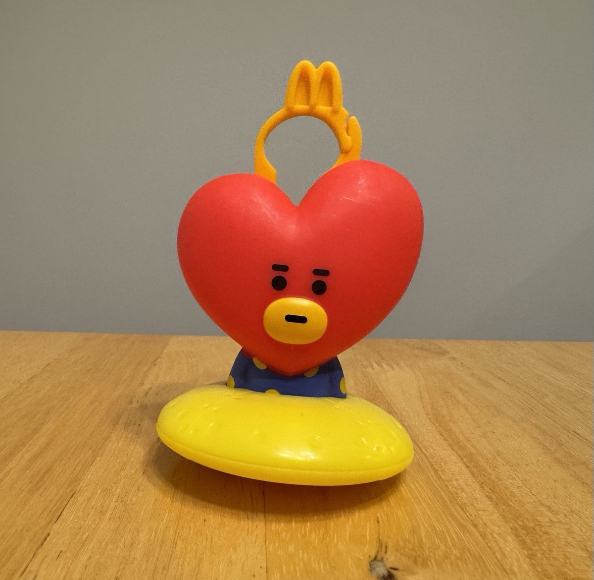 BT21 Tata ビッグヘッド McDonald's BT21 2026 BTS Happy Meal Toy - TATA - In Hand! | eBay