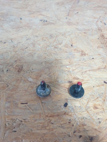 Schraube Volvo V70 2002 Luftmassenmesser 2 Stück