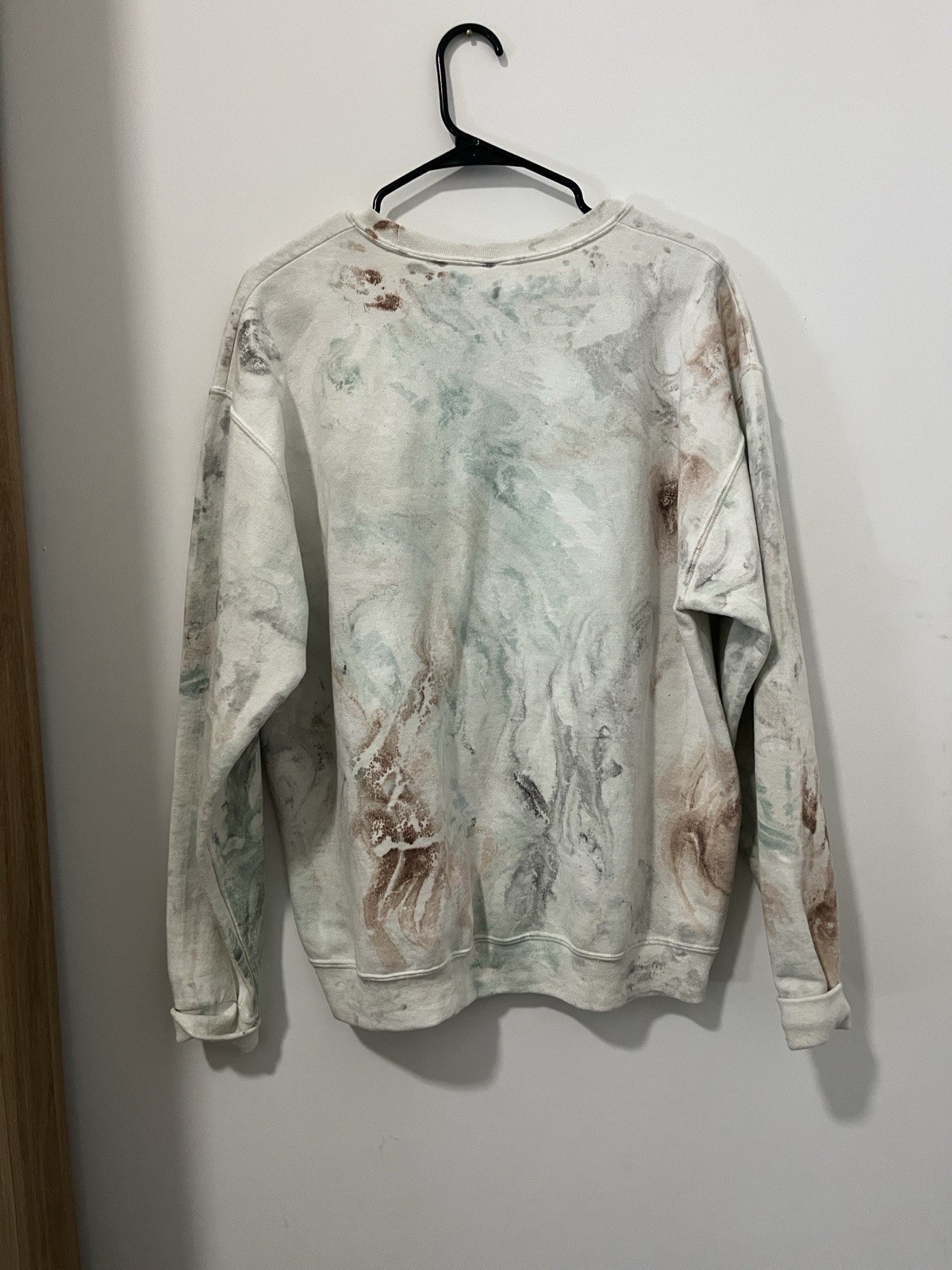 Marble Patterned Sweatshirt - image 7