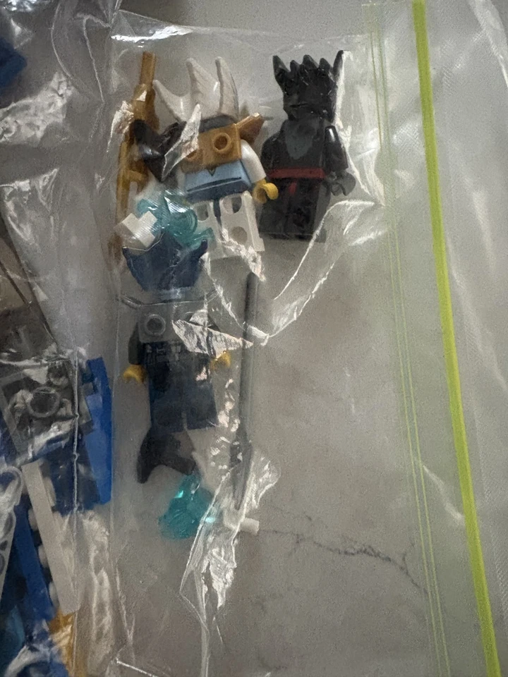 LEGO 70013 Legends of CHIMA: Equila's Ultra Striker Complete With Manuals - Image 2 of 3