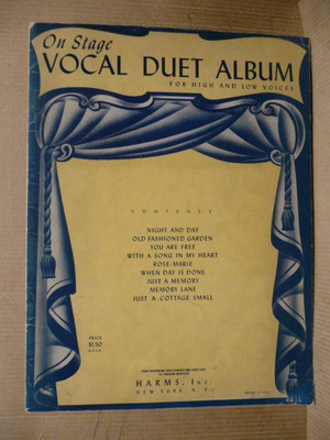 Musiknoten -'' On Stage - Vocal duet Album ''  für Piano - Siehe Inhalt Print. USA