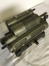 Calcolatrice Meccanica Antica ANTARES P16