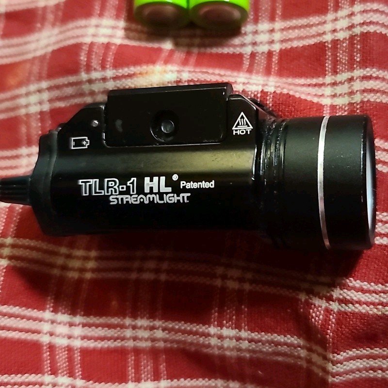 Streamlight TLR-1 HL 1000 lumens LED Weapon Light Picatinny Rail Mount