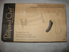 The Pampered Chef COOKIE PRESS and Accessories