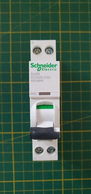 Schneider Electric A9P24640 Acti9 iDT40N Schutzschalter 1P+N C40A 6000A _0,12_5