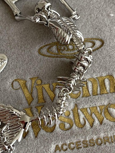 Pulsera Vivienne Westwood Plata Esqueleto Sirena Calavera Ariel SIN CAJA - Imagen 5 de 6