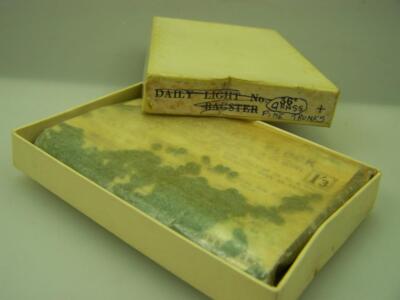 Vintage packet Modelcraft Flock - for realistic scenic effects               L44
