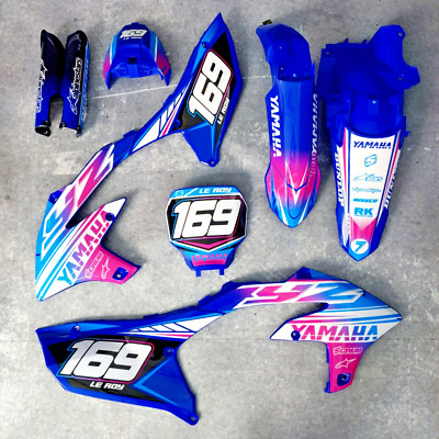 Kunststoff + Grafik Yamaha YZ450F 2023-2025 YZ250F 2024-2026 Custom Nummer + ...