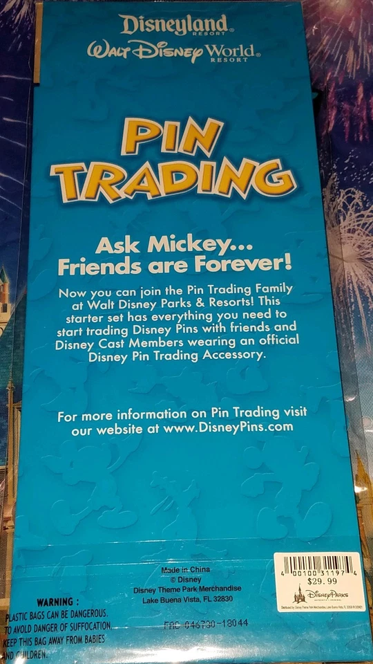 Disney Parks Lanyard MICKEY GOOFY DONALD "Friends" 4-pin Starter Set - Image 3 of 3
