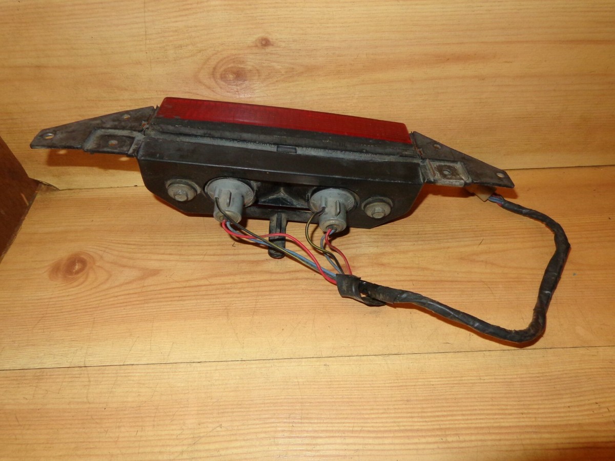 1984-86 Kawasaki ZX900 ZX 900 Ninja OEM Rear Tail Light Lamp 23025