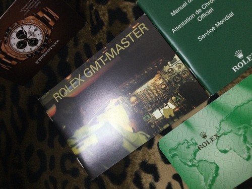 11 2006 ENG ROLEX SET (2X BOOKLET, PAPER HOLDER, CALENDAR) GMT 16710 STICK 16713 - Picture 4 of 17