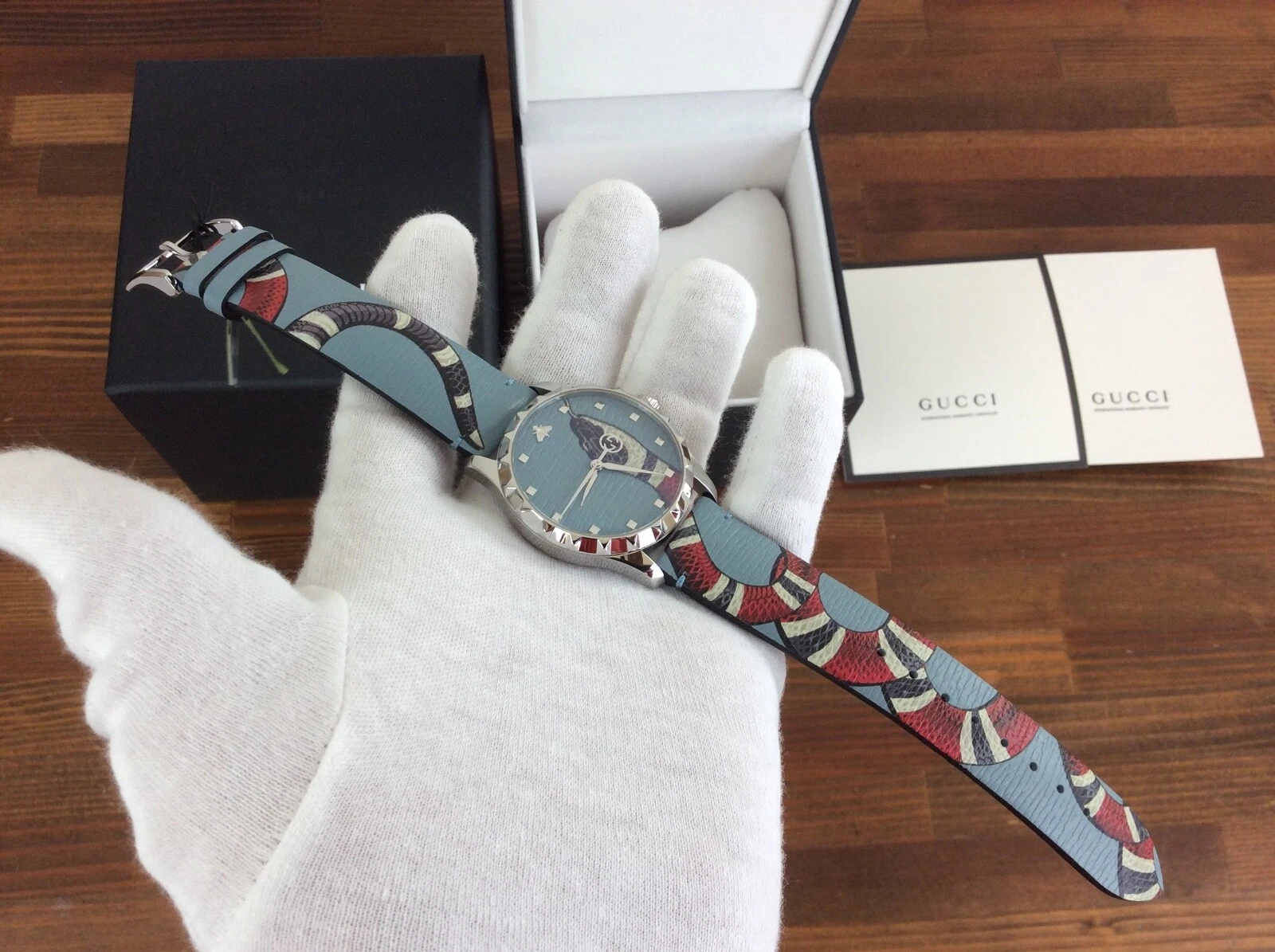 Montre homme Gucci G Timeless YA1264080 bleue imprimée tête de serpent royal + livraison gratuite