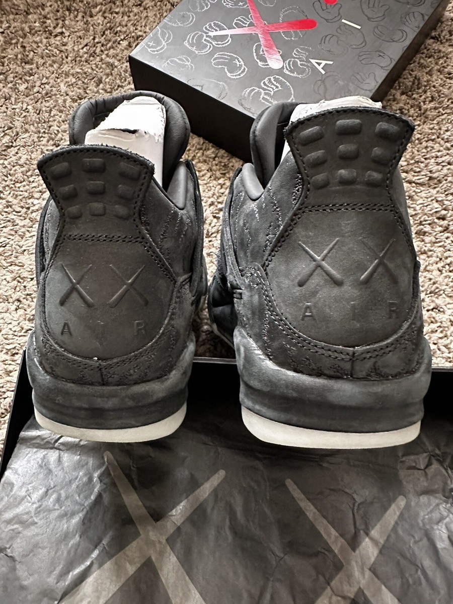 Nike Air Jordan 4 Retro x KAWS Black 2017 Rare Men's 8.5 NEW Nike Air Jordan 4 Retro x KAWS Black 2017 Rare Men's 8.5 NEW