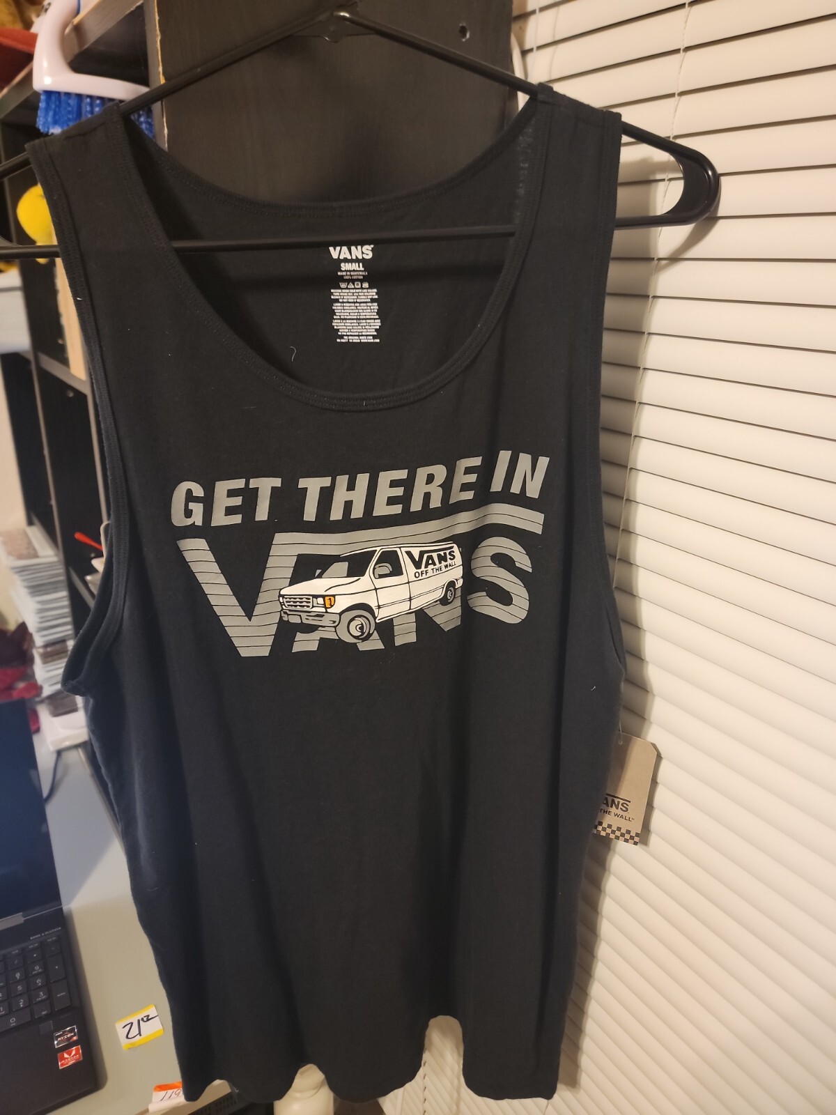 Picture 1 of 4
