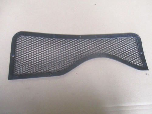 Opel GT Abdeckung Gitter Blende Scheibenwischermotor Wasserkasten