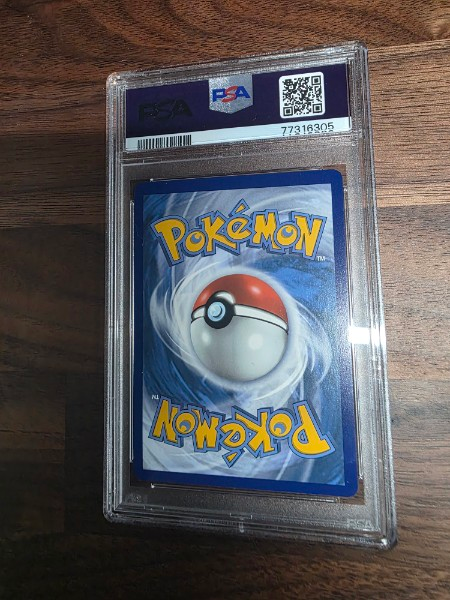 Espeon Vmax PSA 9 Fusion Strike Alt Art Pokemon Card 270/264 Full