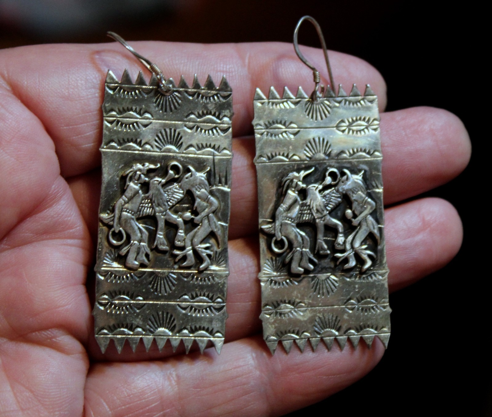 Large Old SILVER CLOUD Sterling Silver NATIVE AME… - image 1