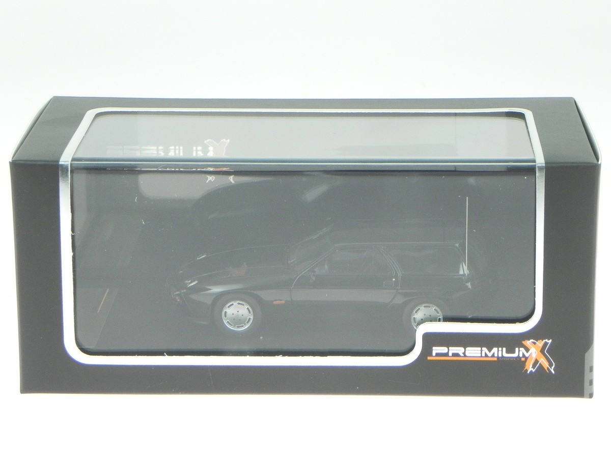 Porsche 928 S station wagon Artz 79 black resin model carO378 PrX