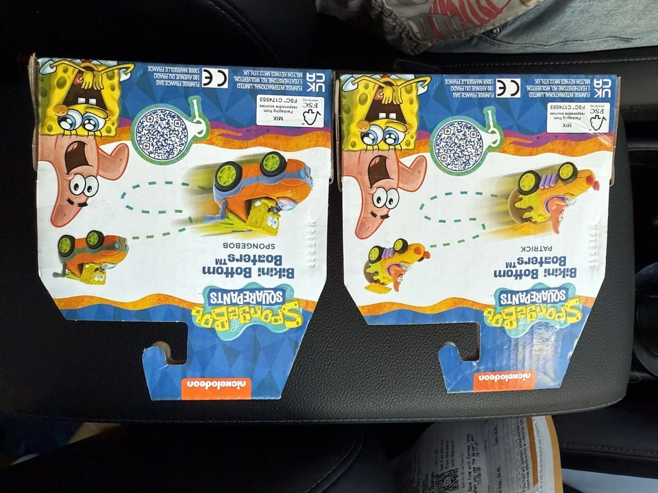 Spongebob Squarepants 25th Anniversary Bikini Bottom Boater Patrick & Spongebob - Image 3 of 3