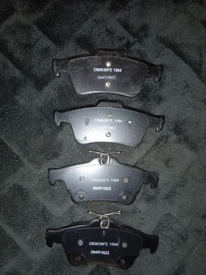 Front brake pads for Ford Escape: 2013 2019Ford C-Max: 2013 2018Ford Focus