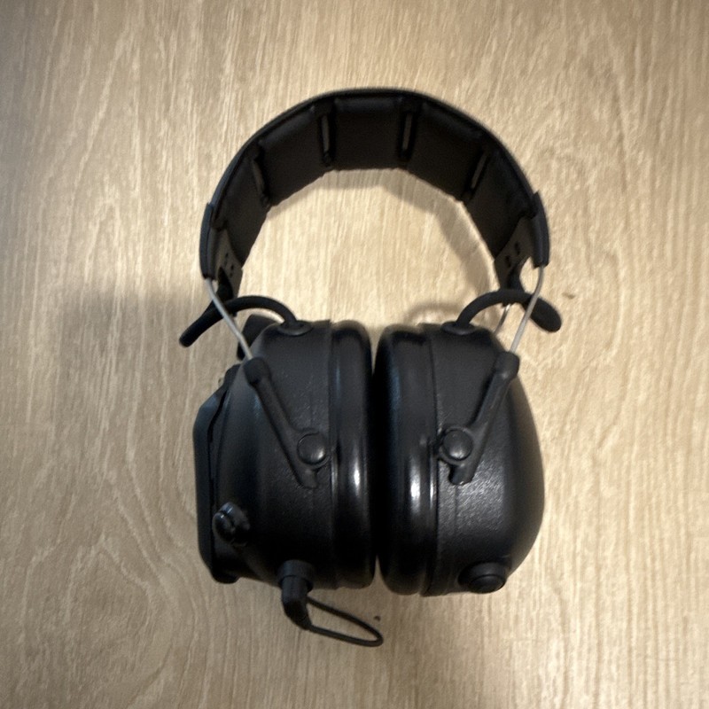 Peltor WS6-RGB Electronic Shooting Earmuffs NRR 25dB 3.5mm AAA Black
