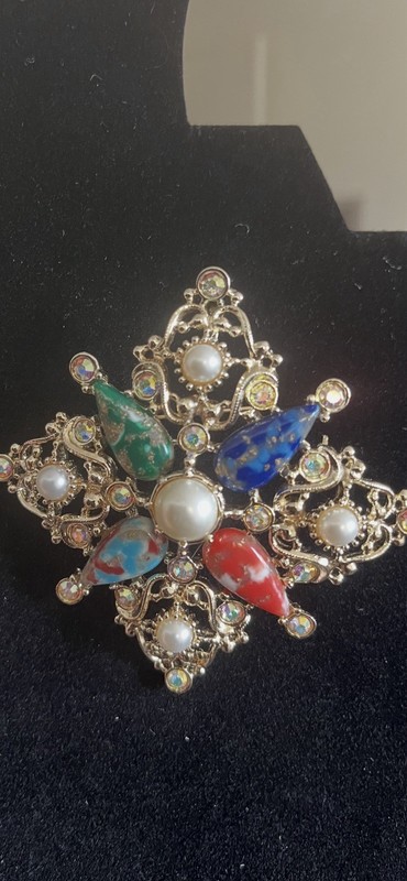 Vintage Sarah Coventry Floral Brooch & Clip-On Earrings Set