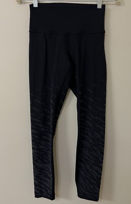 LULULEMON LUNAR NEW YEAR WUNDER UNDER HIGH RISE LEGGING  display picture 1