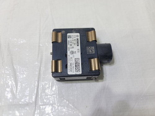 2016 2017 2018 Volkswagen Jetta Cruise Control Radar Sensor OEM 5C0-907-561 - Picture 3 of 8