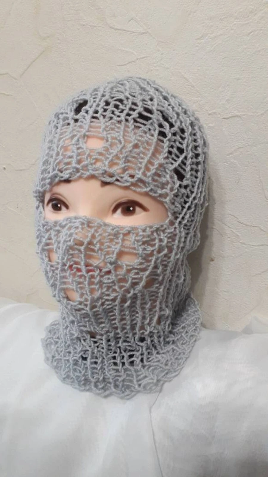 Grey Lace Knit Balaclava – Handmade Ski Mask Beanie – Unisex Streetwear
Opens in a new window or tab