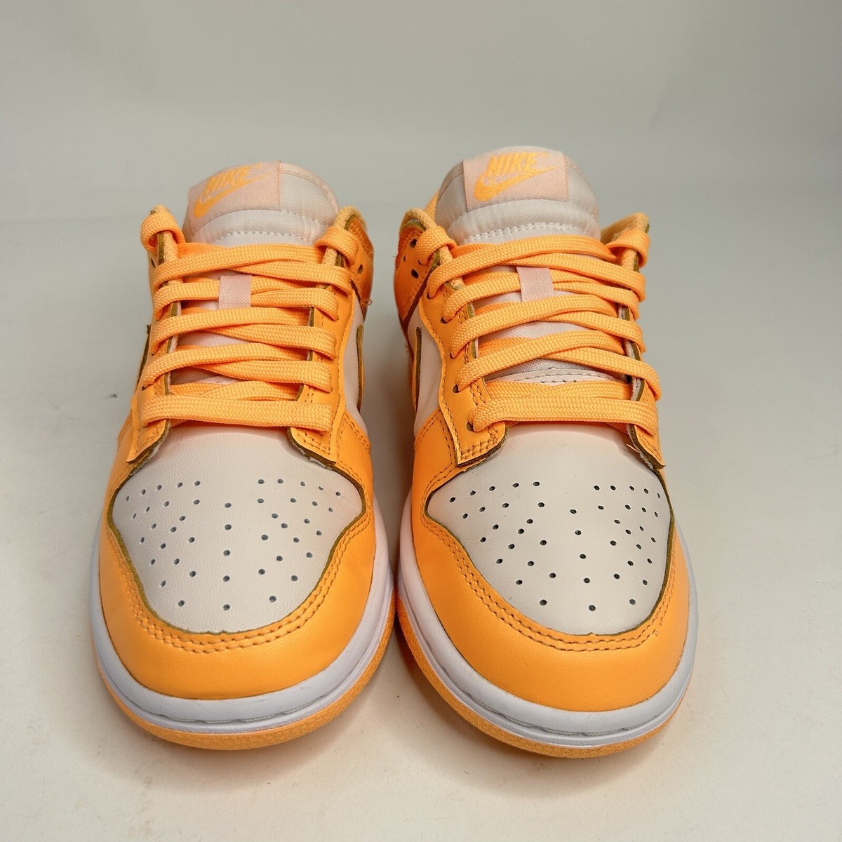 WMNS DUNK LOW US12 ピーチクリーム WMNS DUNK LOW US12 ピーチクリーム - メルカリ