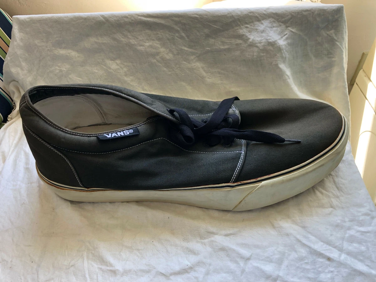 Vans family giant shoe Clearance