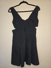 BCBGMAXAZRIA Analisa Black Short Cocktail Dress With Cutouts Size 06