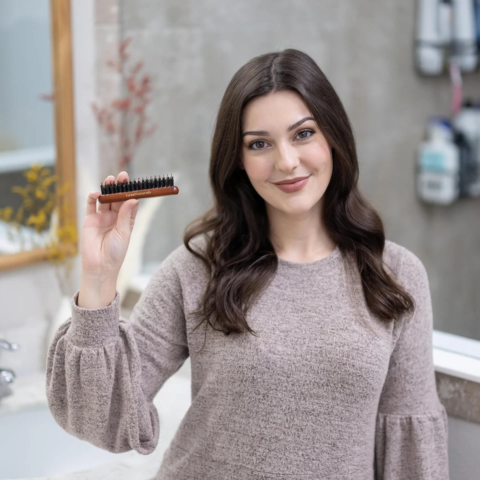 Cepillo para burlas de cerdas de jabalí y nailon - Peine para seccionar el cabello tamaño de la palma Foto 2 de 4