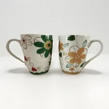 Retro Style Orange and Green Floral Design Mugs Set of 2