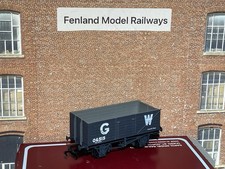 Dapol OO Gauge Model Railway Great Western Grey 12t 7 Plank Open 4 Wheel Wagon