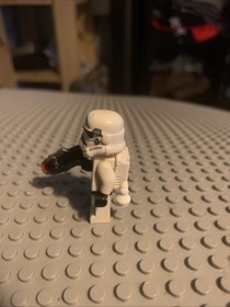 Lego Star Wars Imperial Jetpack Trooper Minifigure (75134) Authentic Lego