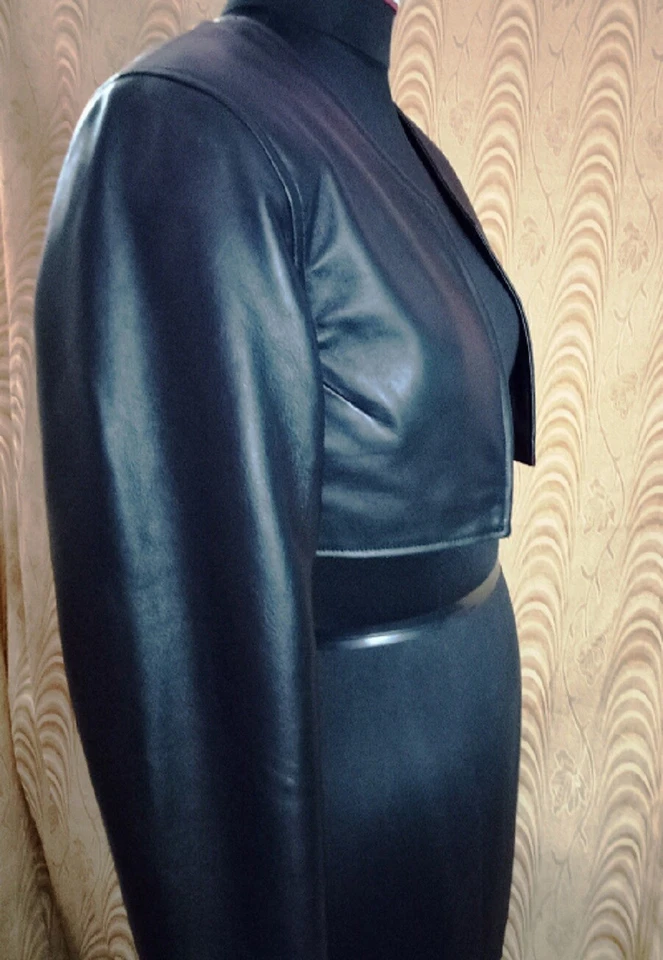 Mujeres 100% Piel de Cordero Genuina Cuero Corto Motociclista Bolero Bolero Chaqueta Ajustada Foto 4 de 4