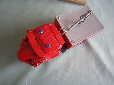 CPF128 Camion 1/43 Hachette IXO Pompiers : BERLIET FF Fourgon-pompe Ca – Jumajo