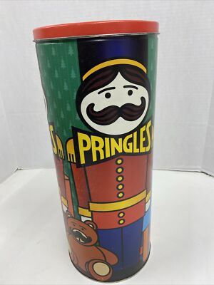 1999 Pringles Nutcracker Tin canister 16