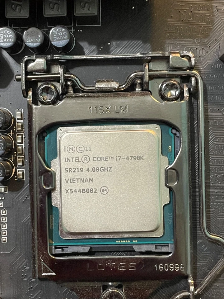 英特尔 I7-4690K 和 MSI Z97 游戏 5 组合 - 适合构建 — 第 2/2 张图片
