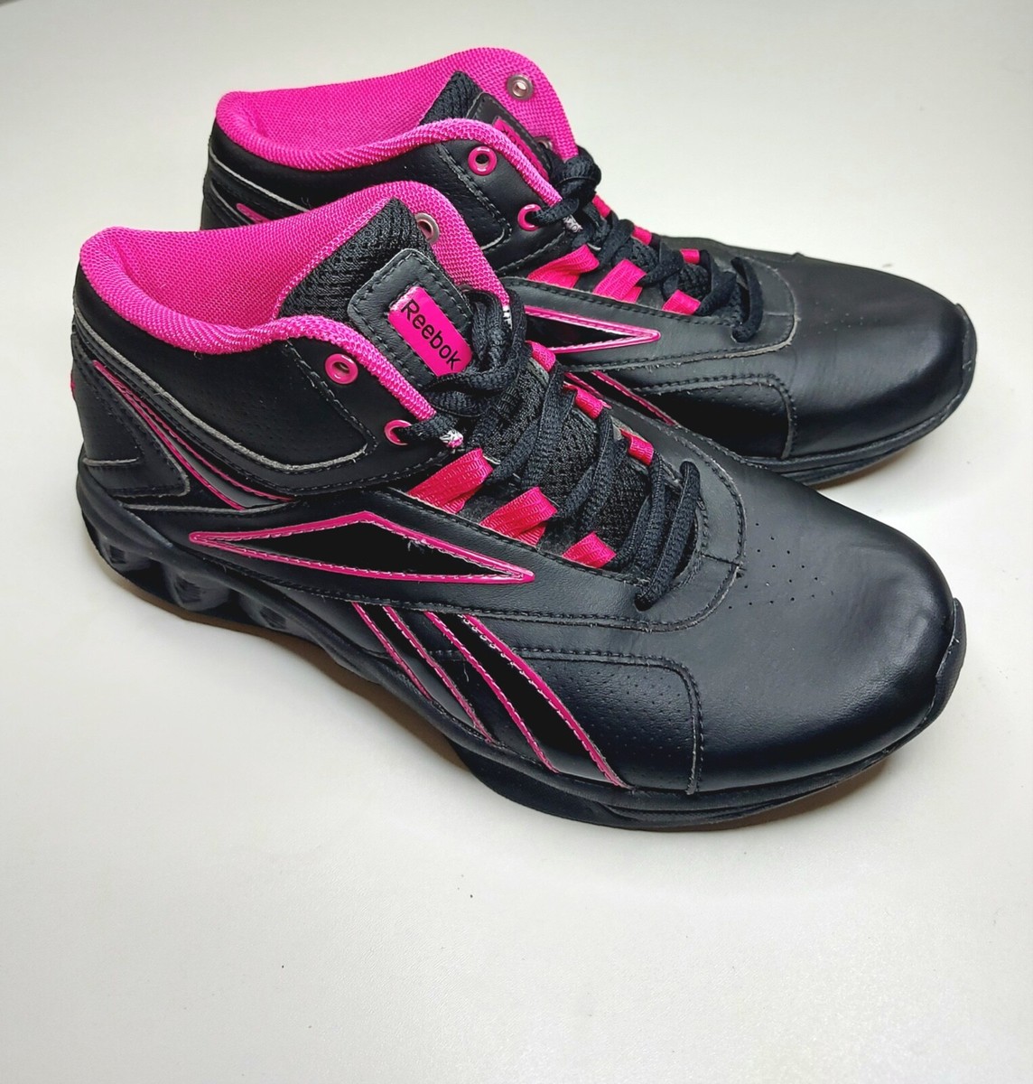 Reebok Sneakers Women sports Trainers Size 7US UK Black/ Pink