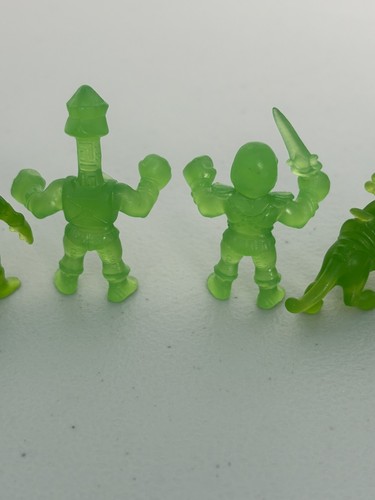 Super 7 MOTU Slime Variant M.U.S.C.L.E. Figuren M.O.TU.S.C.LE. Power Con 9 Stück - Bild 11 von 16