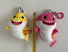 Nickelodeon Pinkfong Baby Shark Key Chain Plush Pink And Yellow Lot Of 2