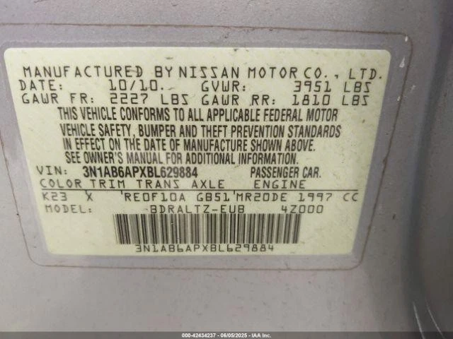 Used Front Right Fender fits: 2011 Nissan Sentra 2.0L from 2/09 SR Front Right G Foto 2 de 4