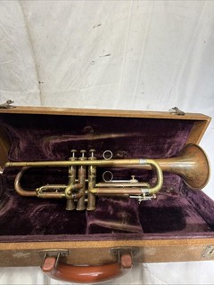 Olds Ambassador Trumpet. (serial#: 134729))
